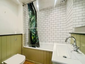 Photo 9- click for photo gallery